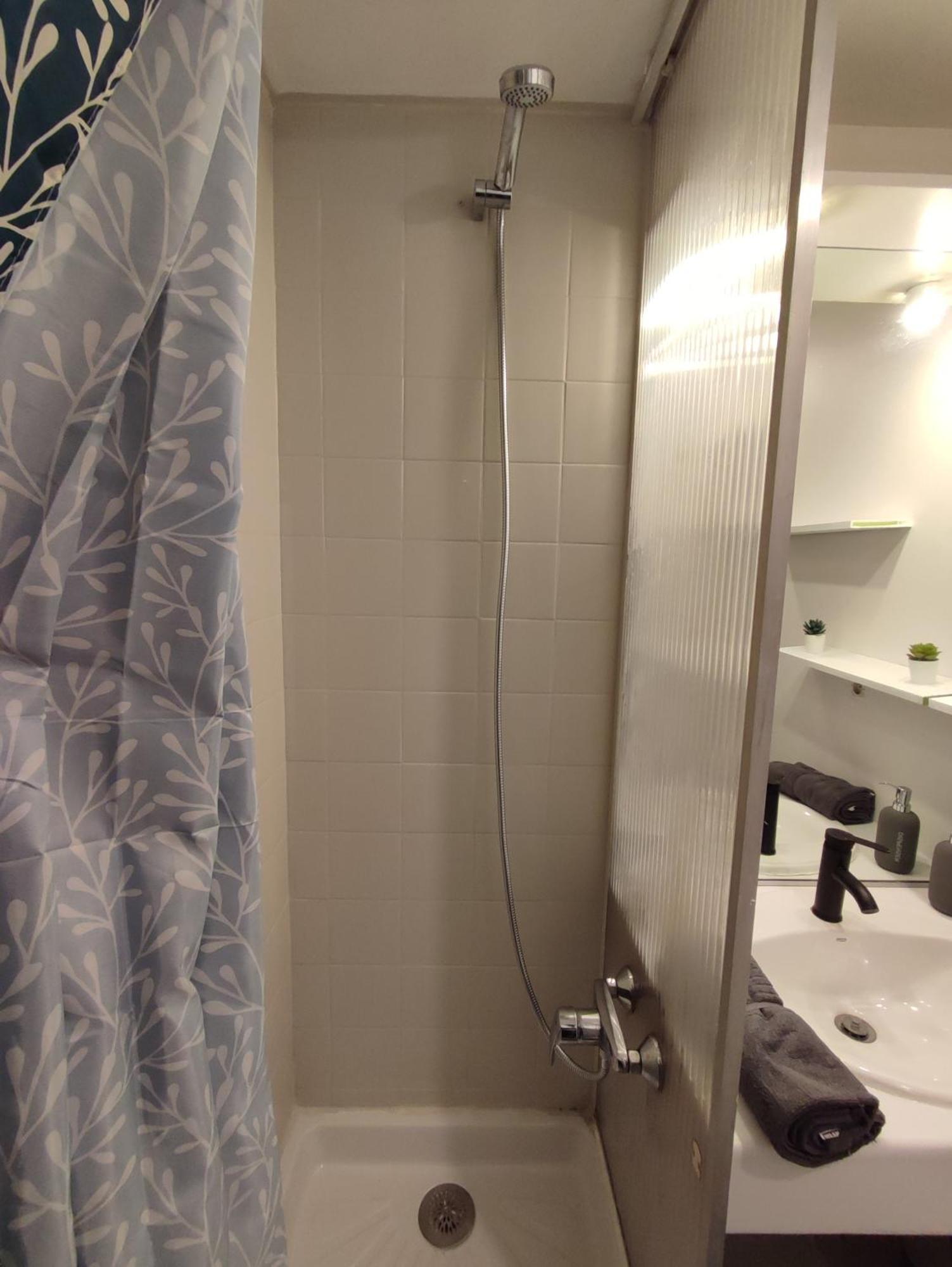 Appartement Climatise Tout Equipe A 6Min De La Gare St Charles Marseille Bagian luar foto